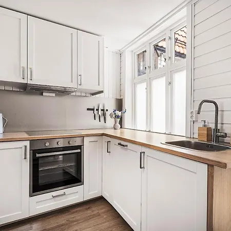 Apartment Pearl In Historic Street & Easy Check-in *