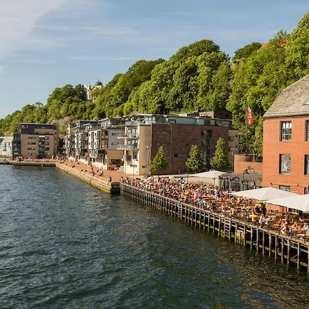 Pearl In Historic Street & Easy Check-in Апартаменти